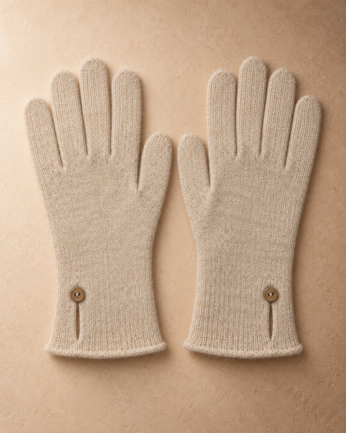 Button-Cuff Gloves in Cashmere, Cream, flat view