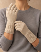 Cable-Cuff Gloves in Cashmere, Cream, front view