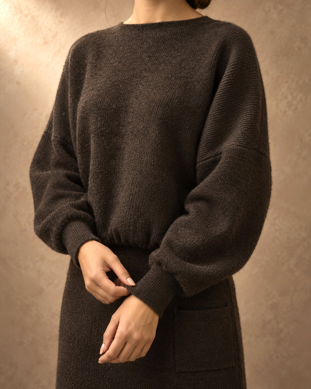 Blouson Jumper in Yak Wool, Brown, detail view