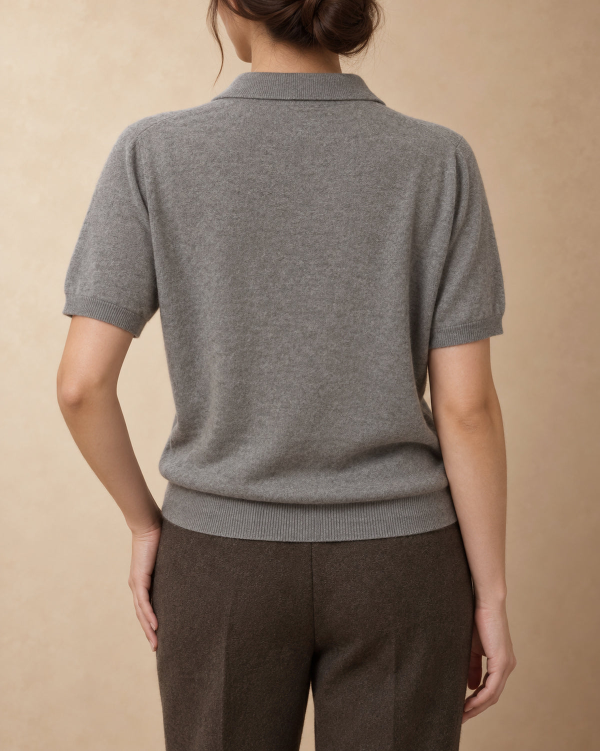 Short-Sleeve Polo Jumper in Cashmere, Grey, back view
