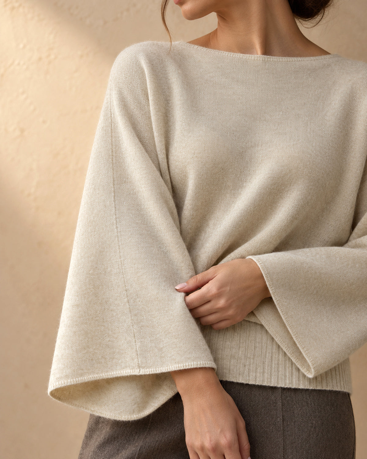 Boat-Neck Batwing Pullover in Cashmere, Beige, detail view
