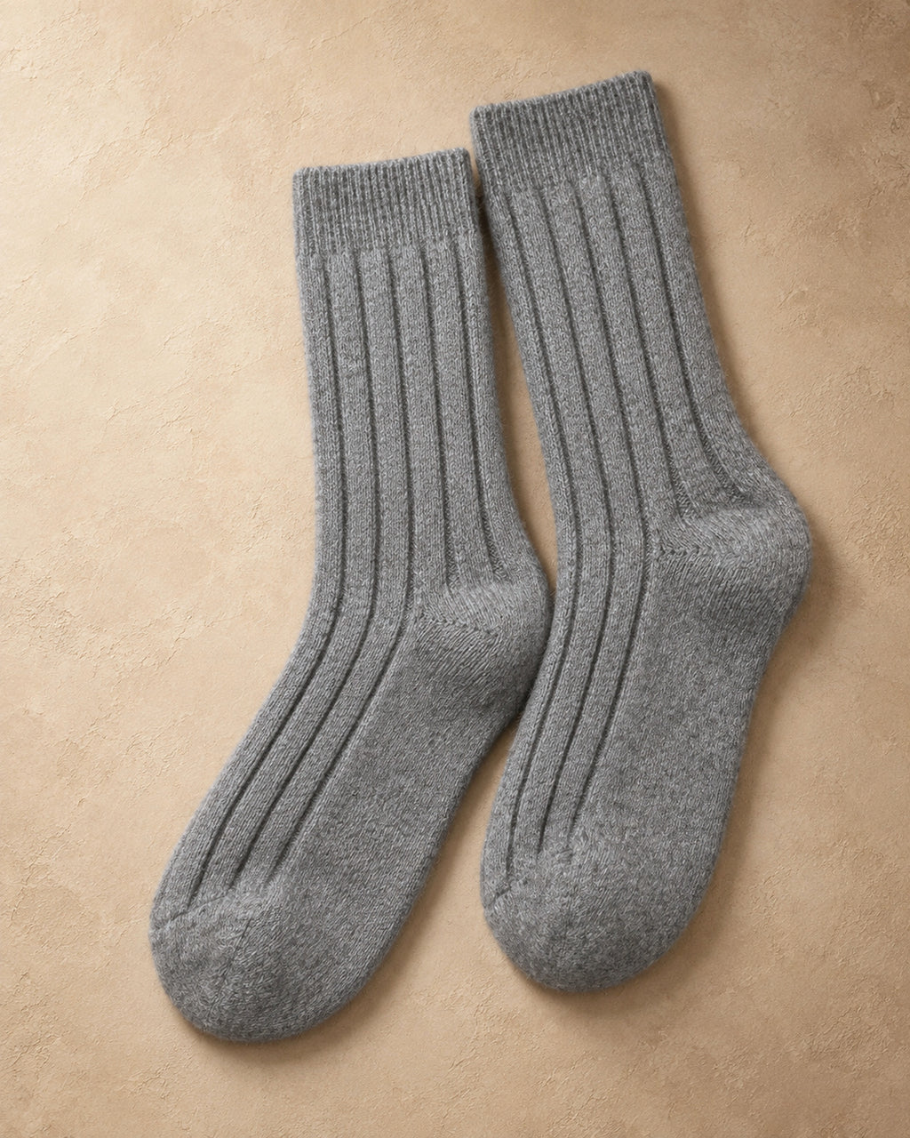 Thick Ribbed Socks in Cashmere, Grey, flat view