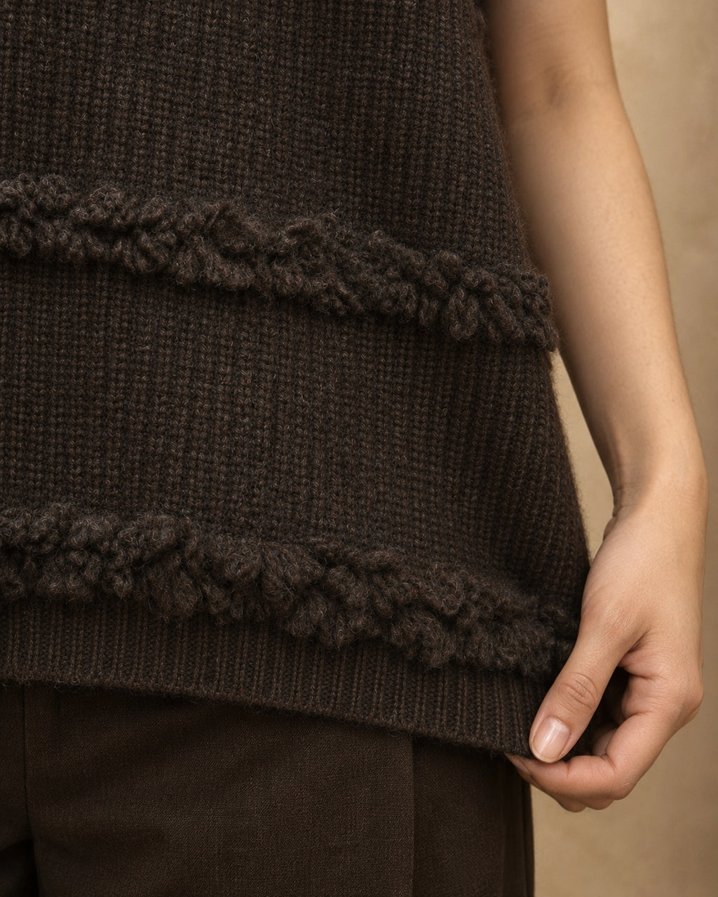 Ribbed V-Neck Vest with Loop Bands in Yak Wool, Brown, detail view